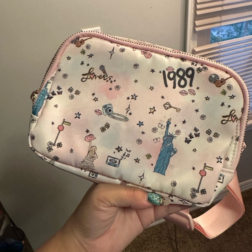 Taylor Swift inspired belt bag